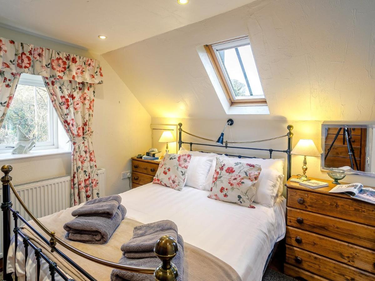 1 Bed In Fenny Bentley 80376 Vila Exterior foto